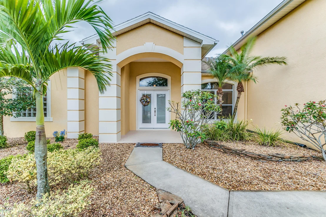 Photo of 4958 Alamanda Drive