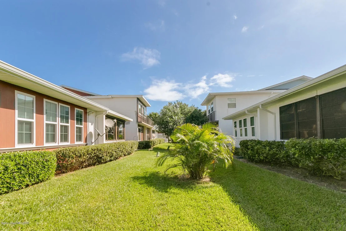 Photo of Unit 67 at 335 Paradise Boulevard