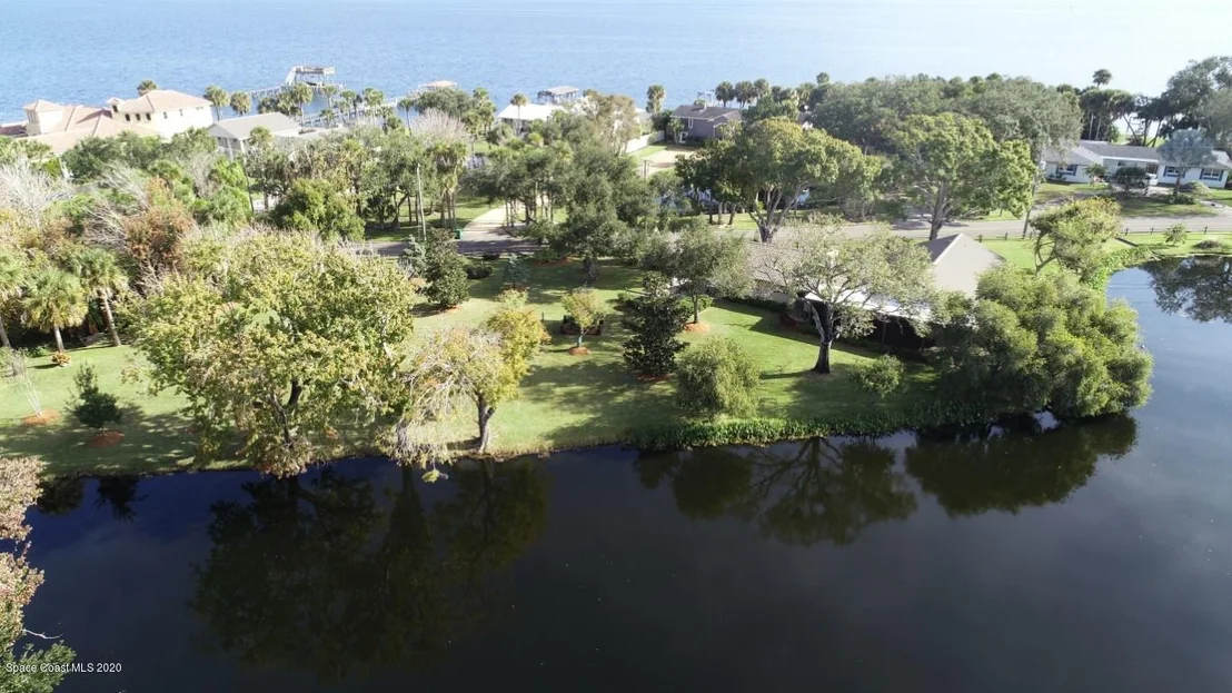 Photo of 3605 Indian River Drive N