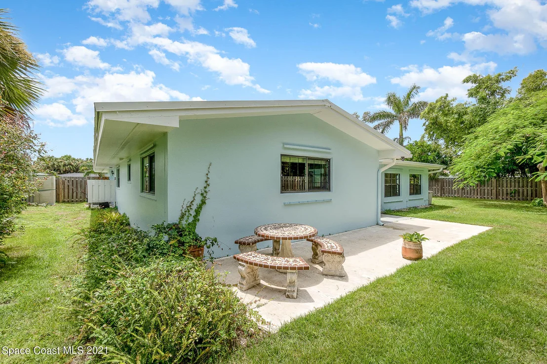 Photo of 242 Miami Avenue