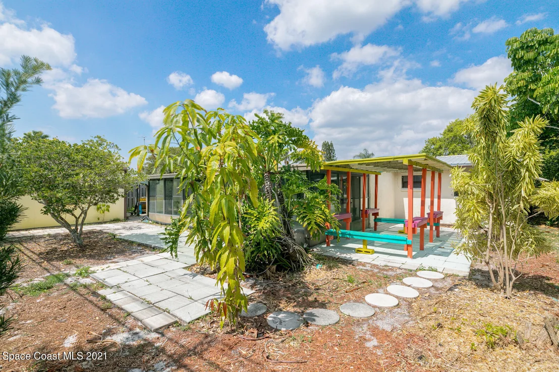 Photo of 2619 Sadler Lane