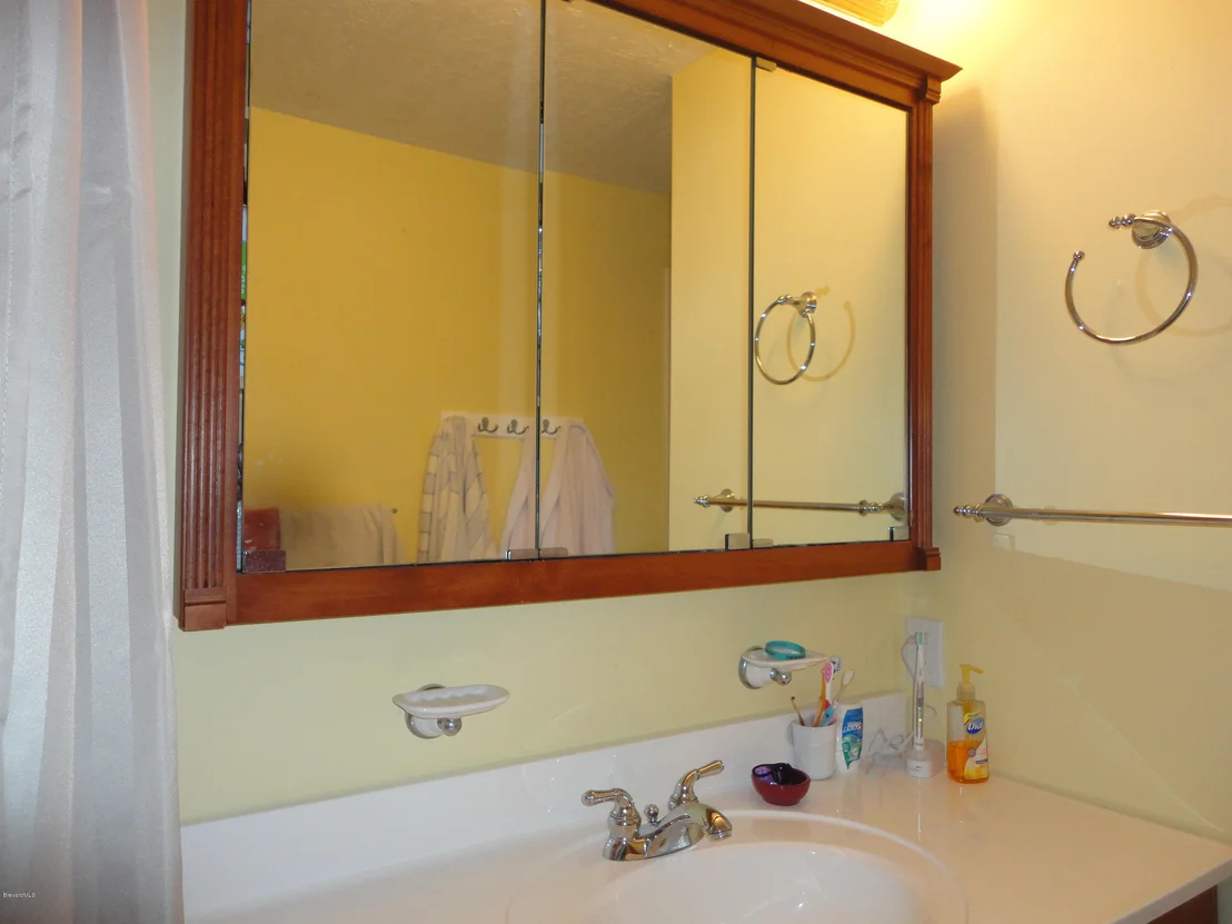 Photo of 415 Lee Avenue