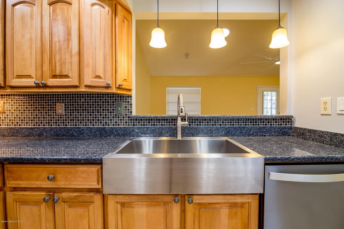 Photo of 807 Pine Valley Court