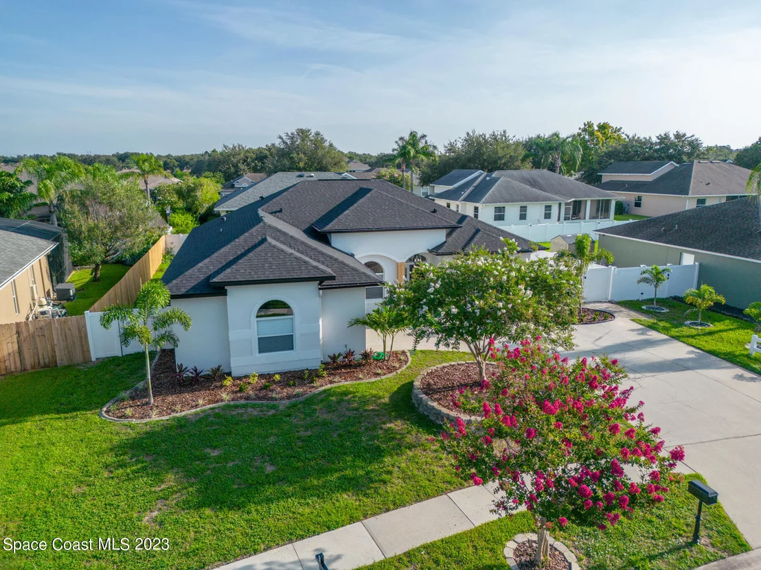 Photo of 2532 Christopher Drive