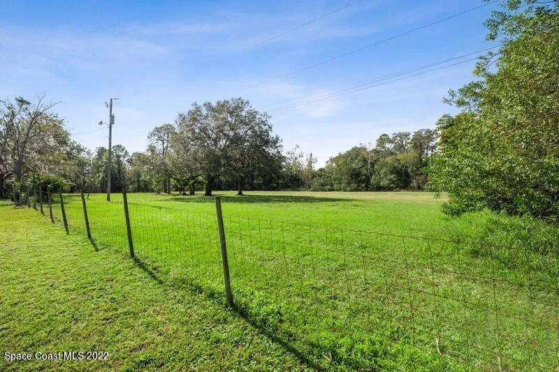 Photo of 3855 Aurantia Road