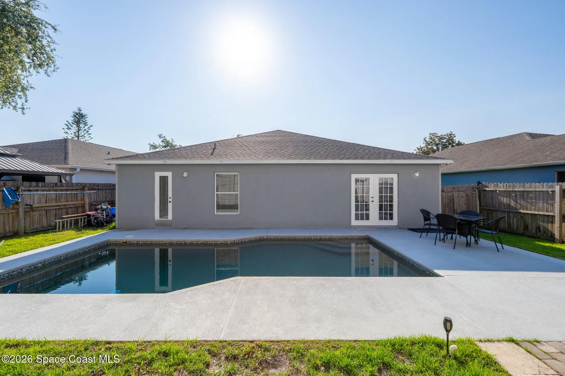 Photo of 2527 Deercroft Drive