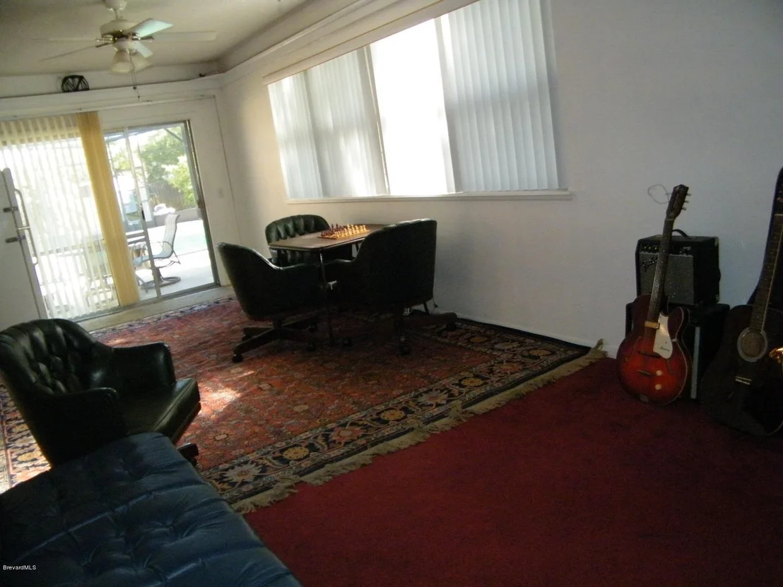Photo of 1665 Leach Circle