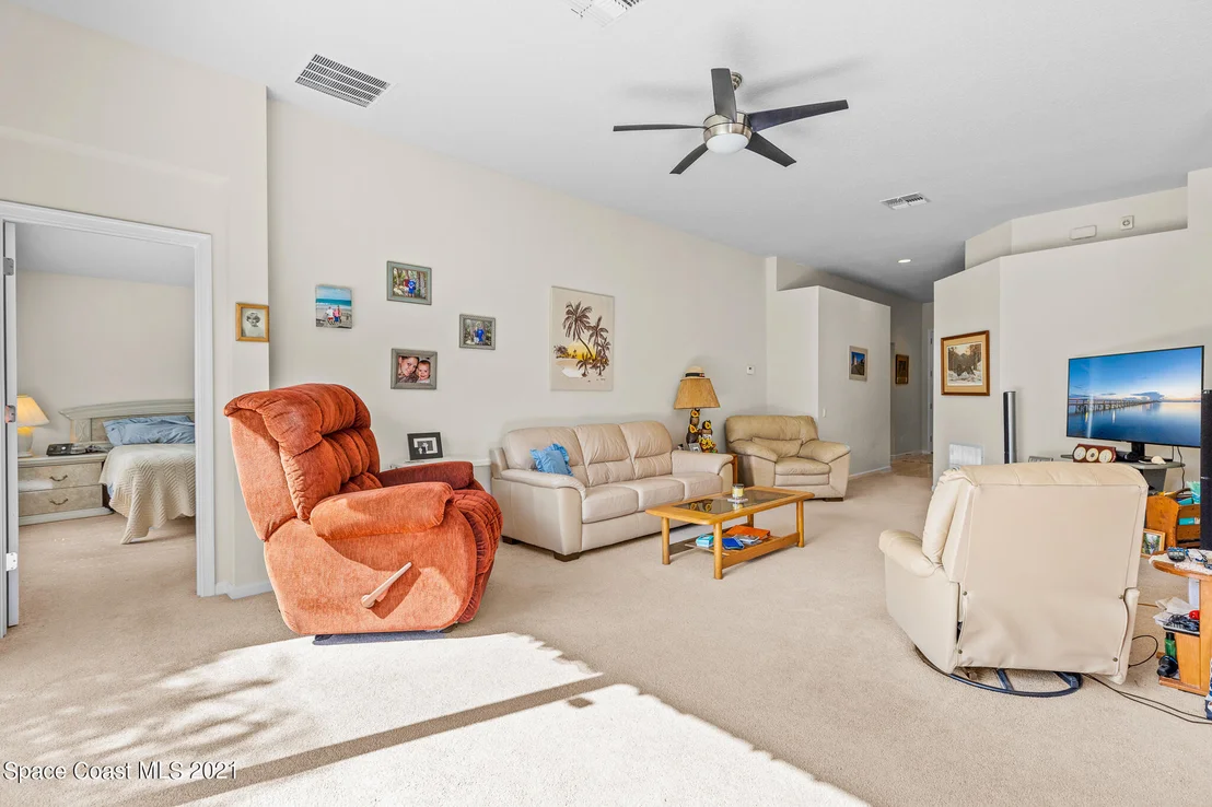 Photo of 1702 Dittmer Circle SE