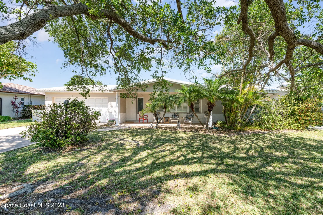 Photo of 458 Brightwaters Drive