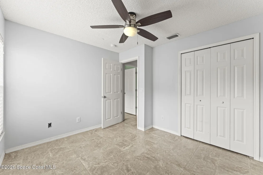 Photo of 970 Kingfisher Way