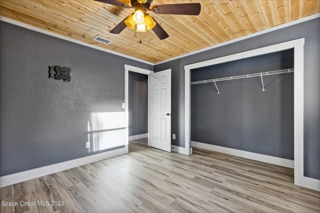 Photo of 10 Spring Way