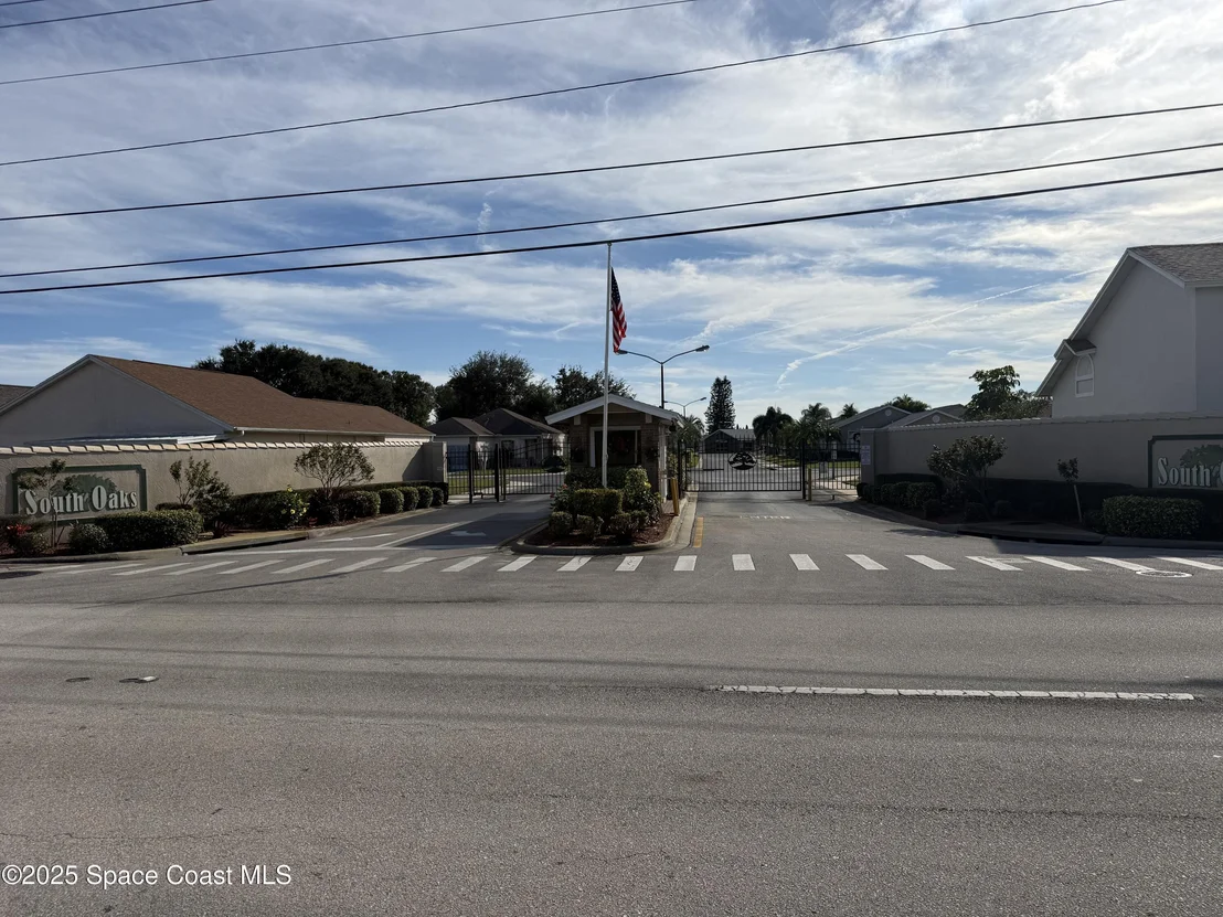 Photo of 1032 S Fork Circle