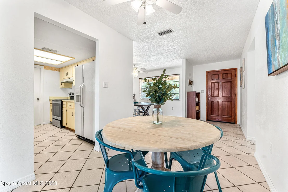 Photo of 6414 Hudson Road