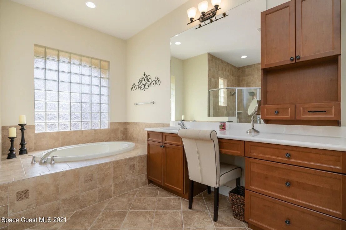 Photo of 6585 Arroyo Drive