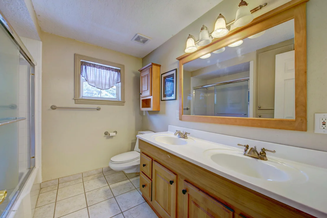 Photo of 4410 LANTERN Drive