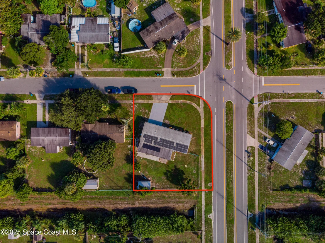 Photo of 2996 Garden Terrace NE