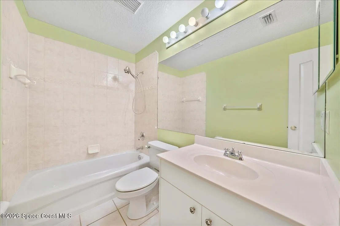Photo of 502 Royston Lane
