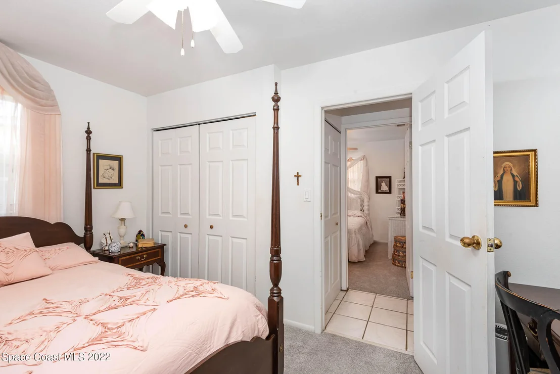 Photo of 834 Mohawk Avenue