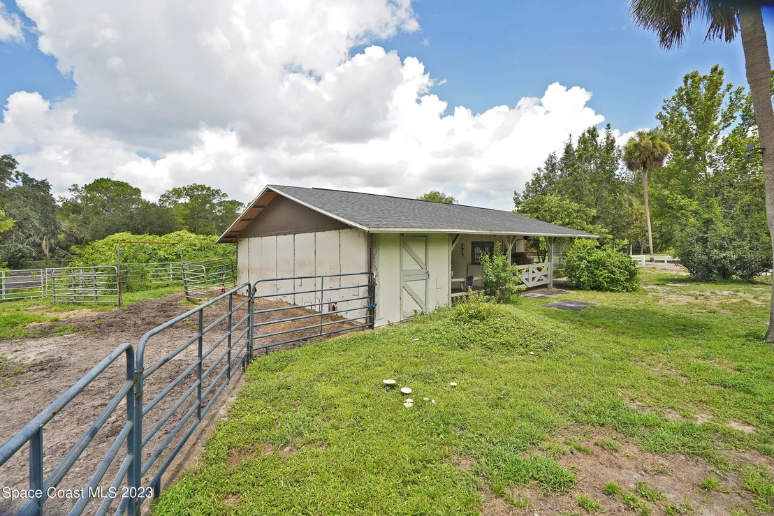 Photo of 2525 Friday Road