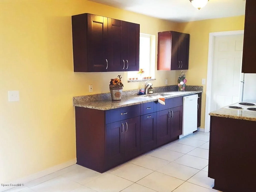Photo of 4172 Hammock Drive