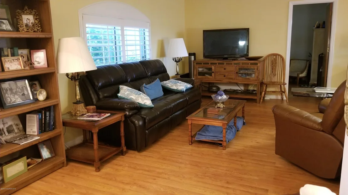 Photo of 3447 Saddle Brook Drive