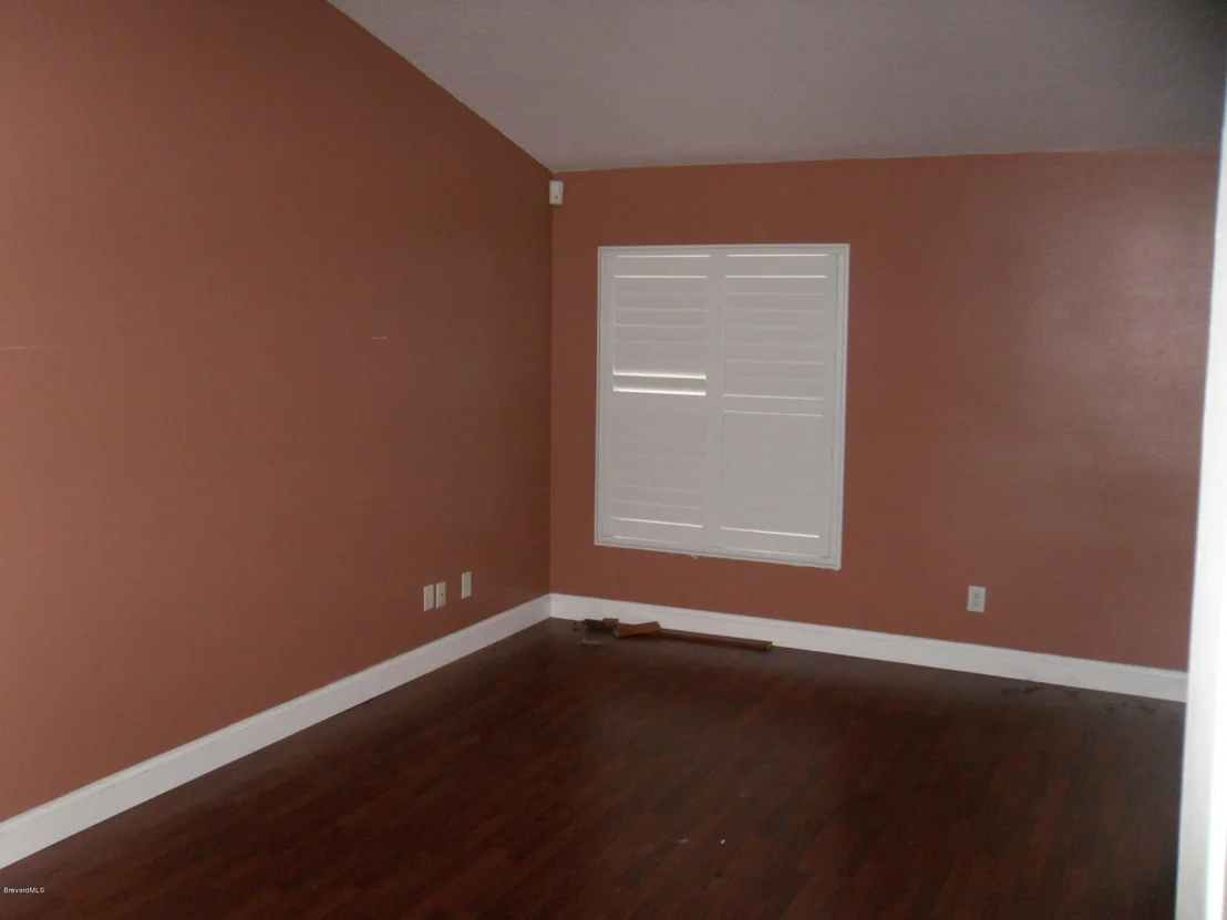 Photo of 166 NE Nemo Circle