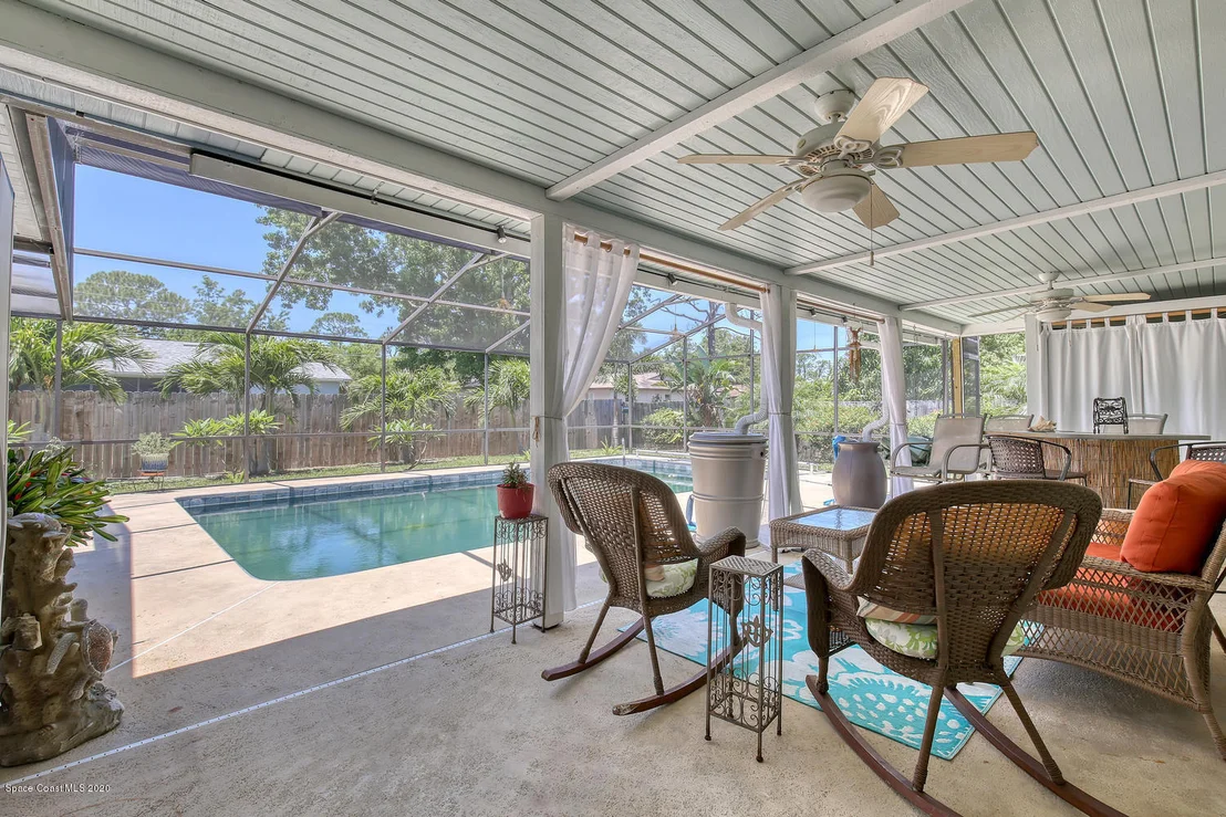 Photo of 1216 Palmdale Circle NE