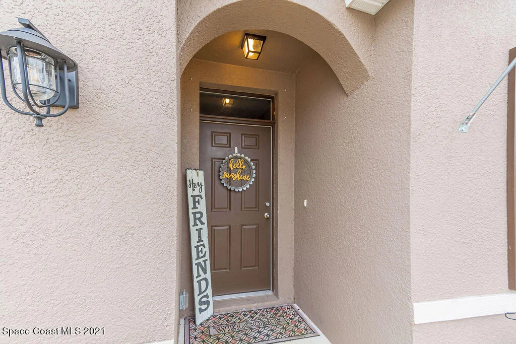 Photo of 4323 Starling Place