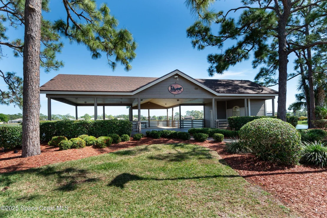 Photo of 3886 Peacock Drive
