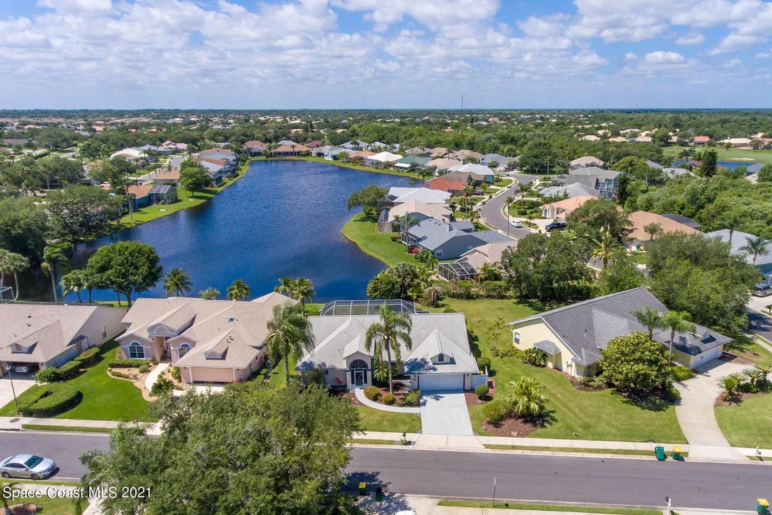 Photo of 970 Somerset Lane
