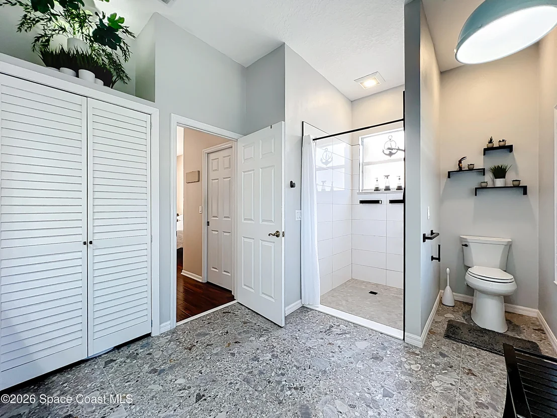 Photo of 383 Pentland Drive