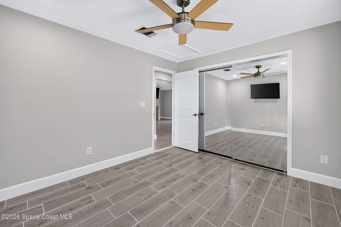 Photo of 414 Myrtlewood Road