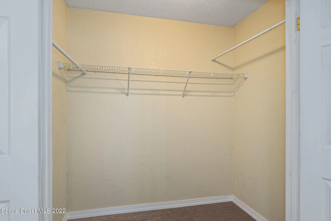 Photo of 32 Knollwood Drive
