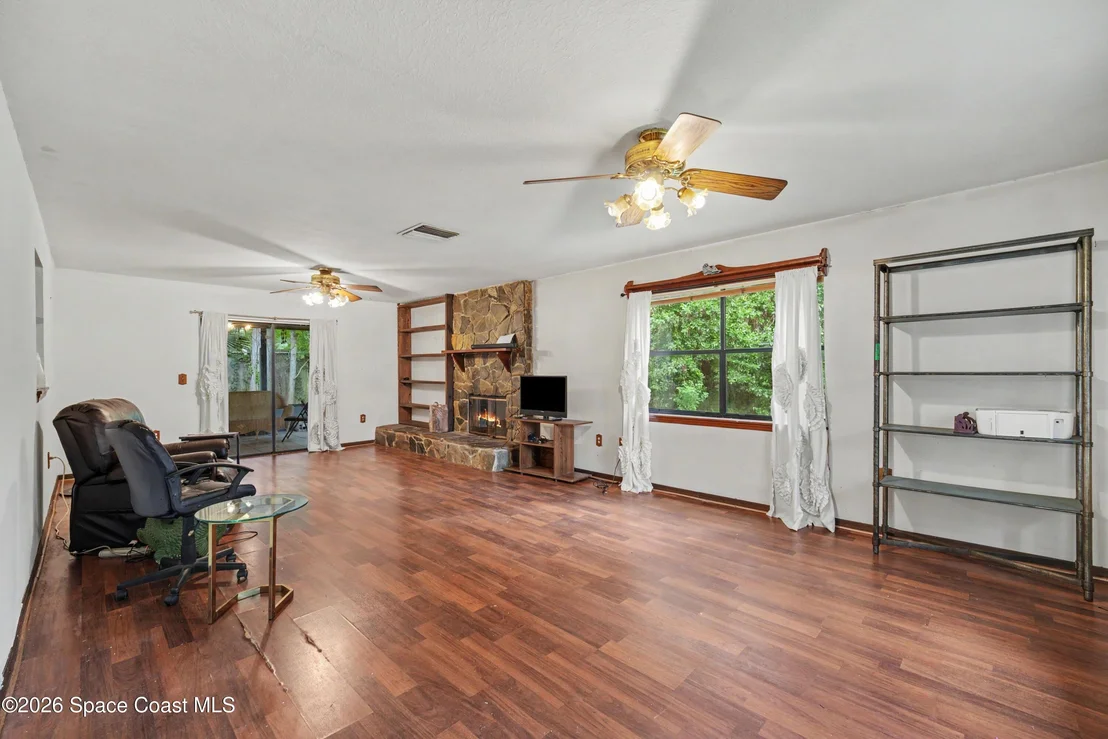 Photo of 5410 Holden Road