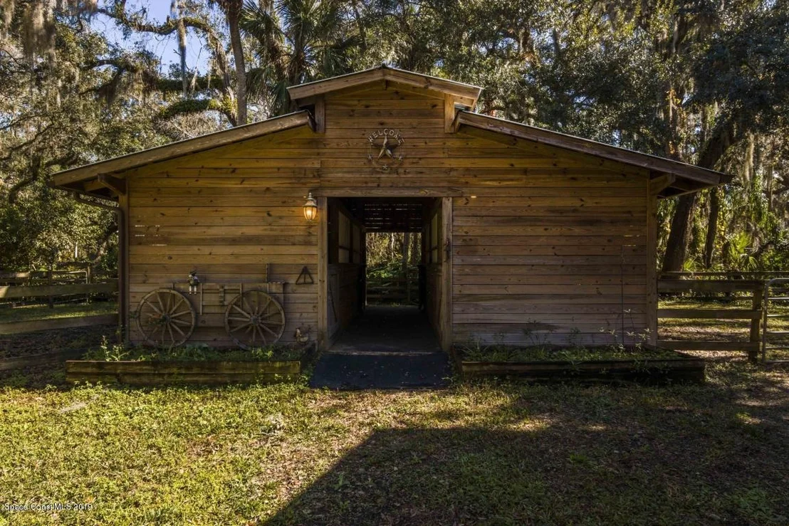 Photo of 3795 Oak Lane