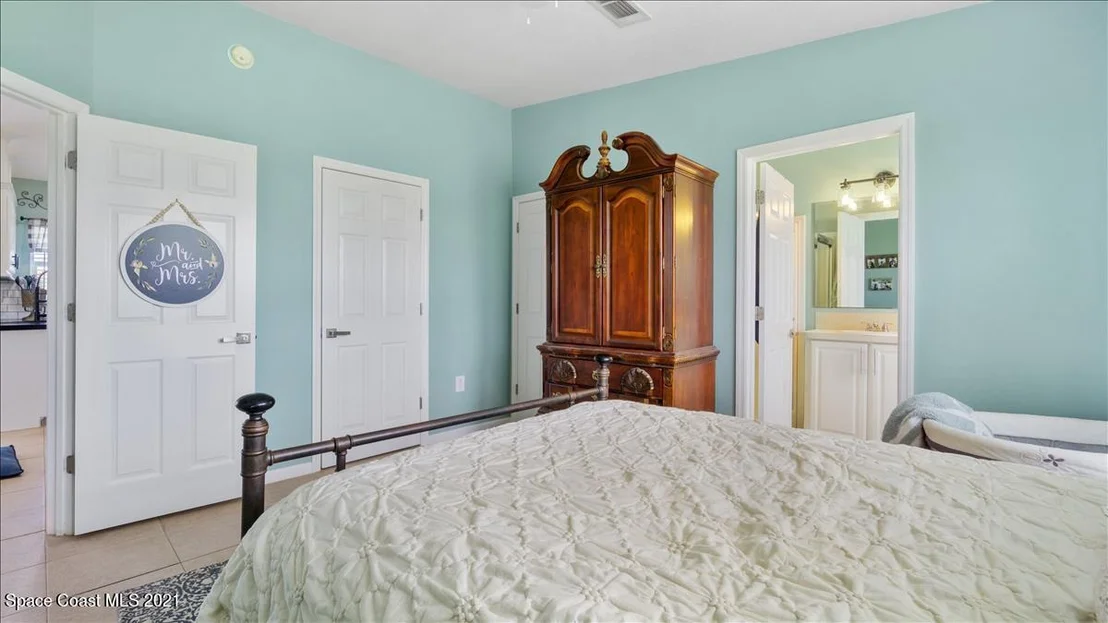 Photo of 3640 Hammock Road