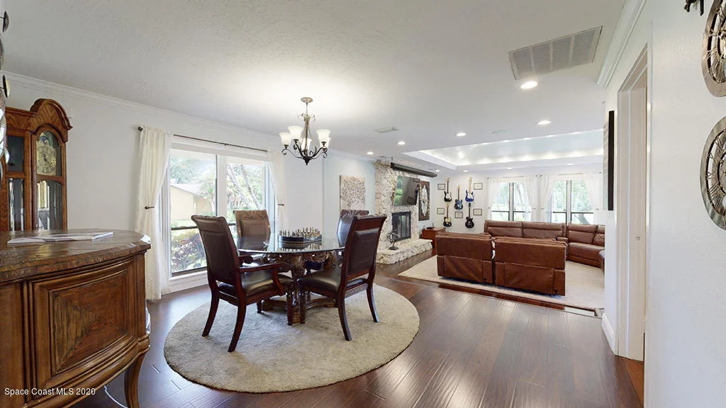 Photo of 643 Doral Lane