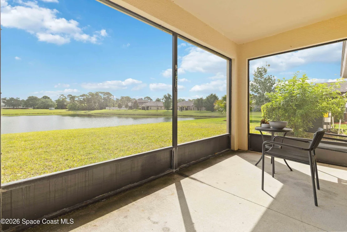 Photo of 577 Trymore Drive SE