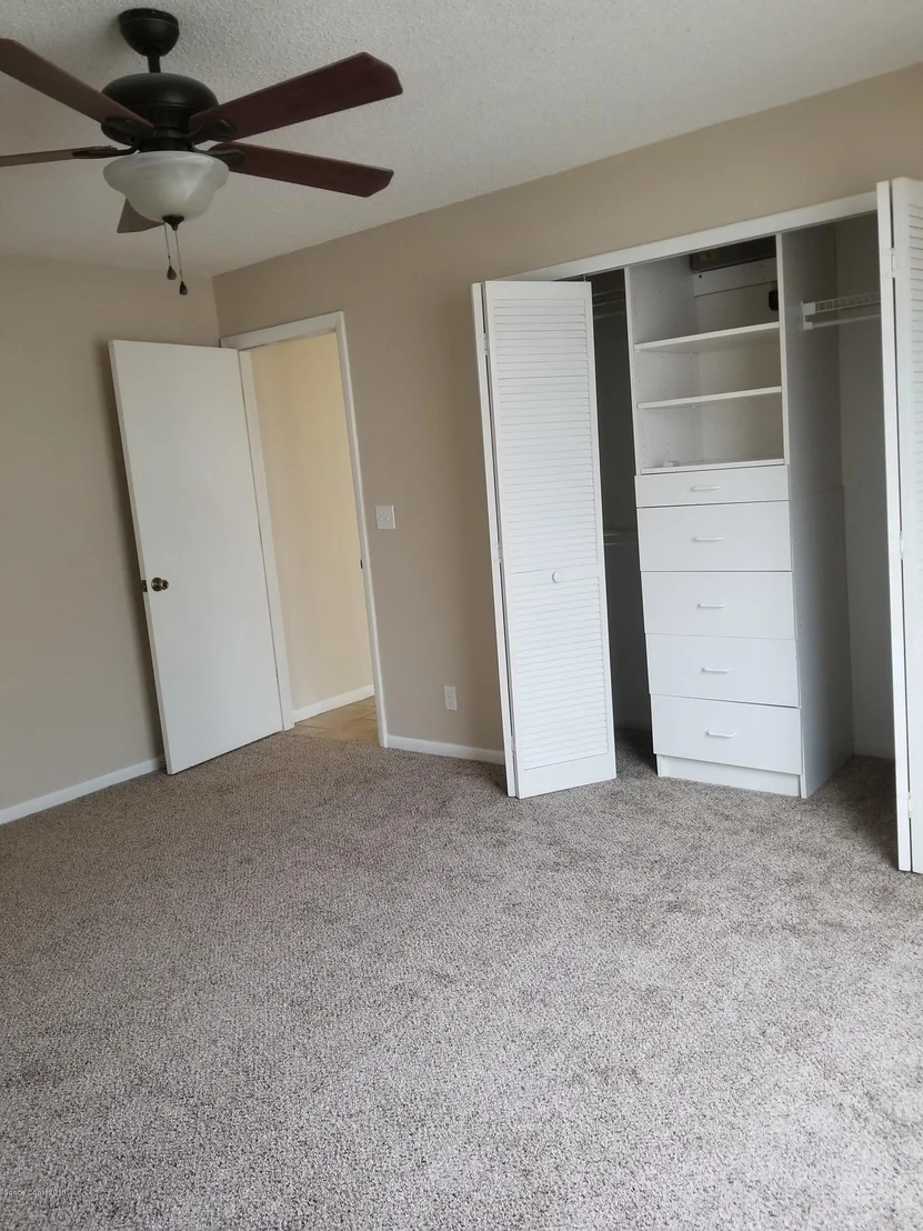 Photo of 824 Gardener Road
