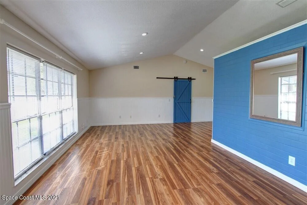 Photo of 104 Crystal Lake Road