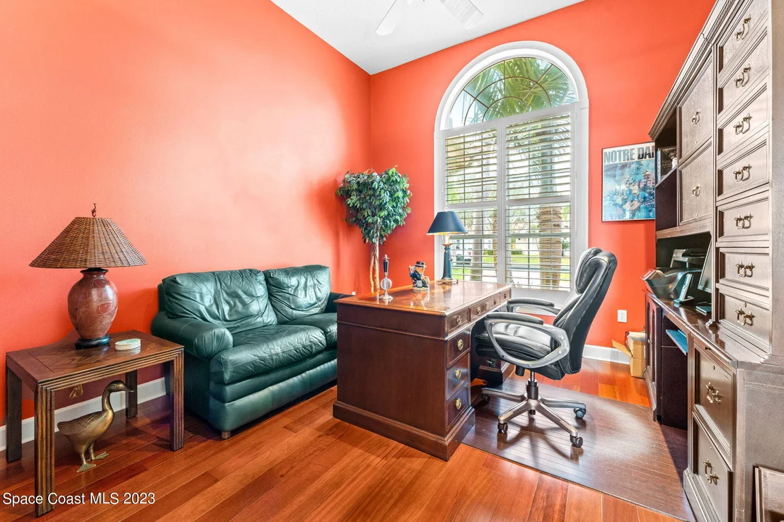 Photo of 325 Normandy Drive