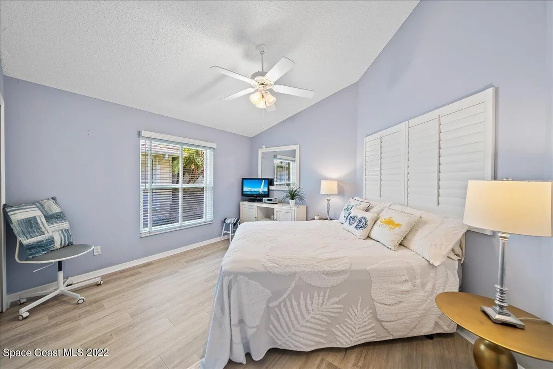 Photo of 3964 Saint Armens Circle