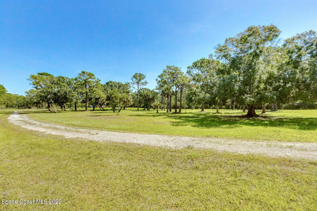 Photo of 200 Atz Road