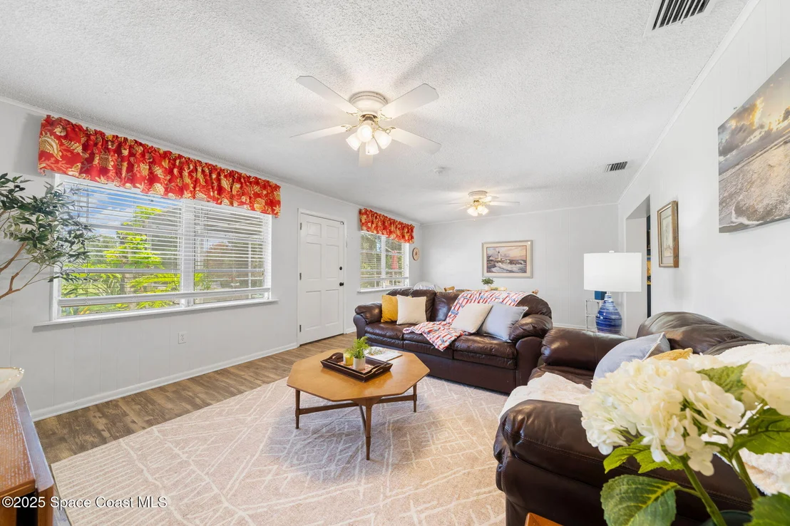 Photo of 1242 Creel Road NE