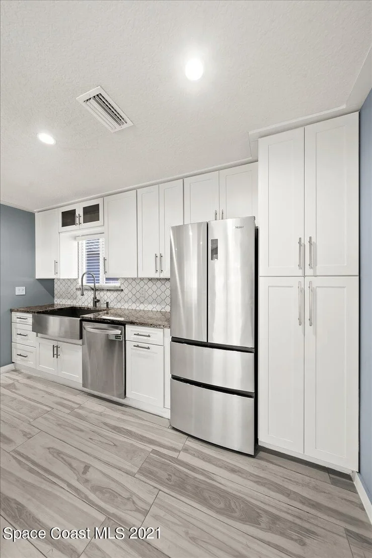 Photo of 1040 Grapefruit Road SE