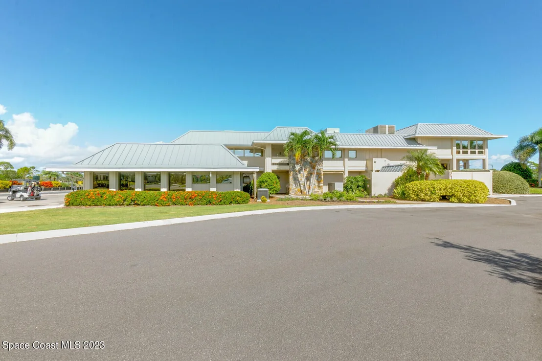 Photo of 986 Somerset Lane