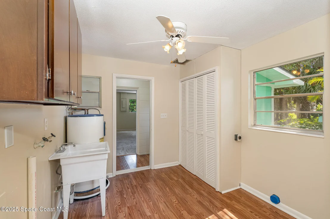 Photo of 445 Pine Boulevard