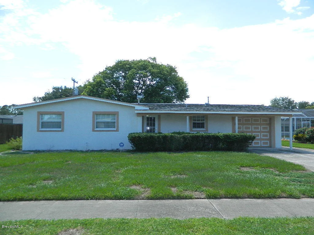 Photo of 1367 Estridge Drive