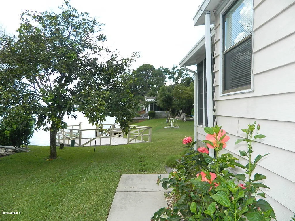 Photo of 125 Rosewood Drive