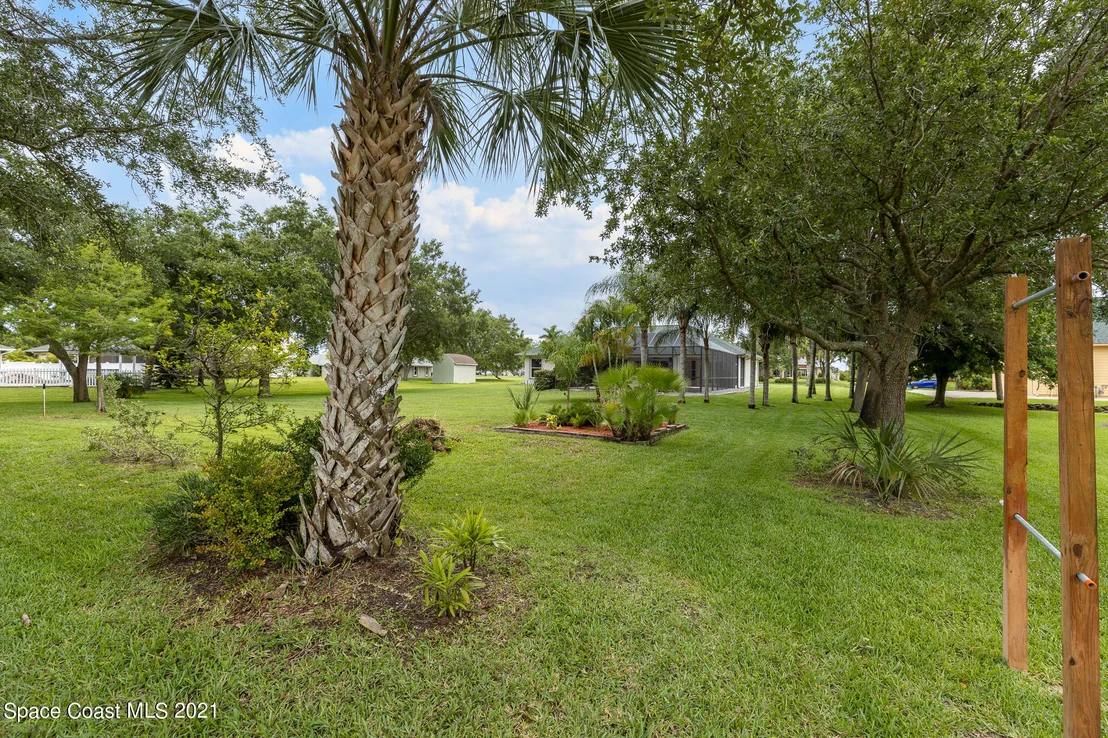 Photo of 1220 Tuckaway Drive